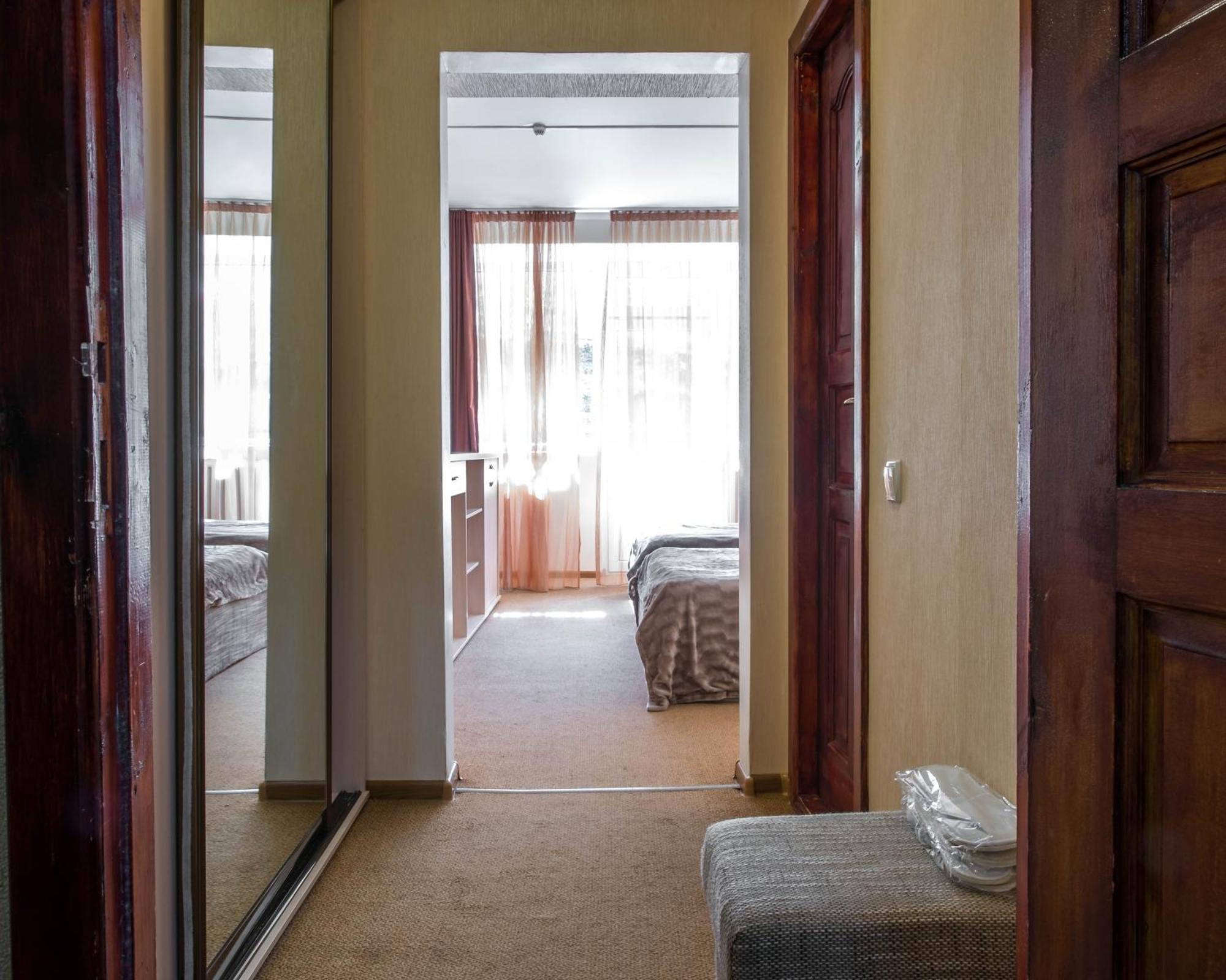 Shymbulak Resort Hotel Almaty Room photo